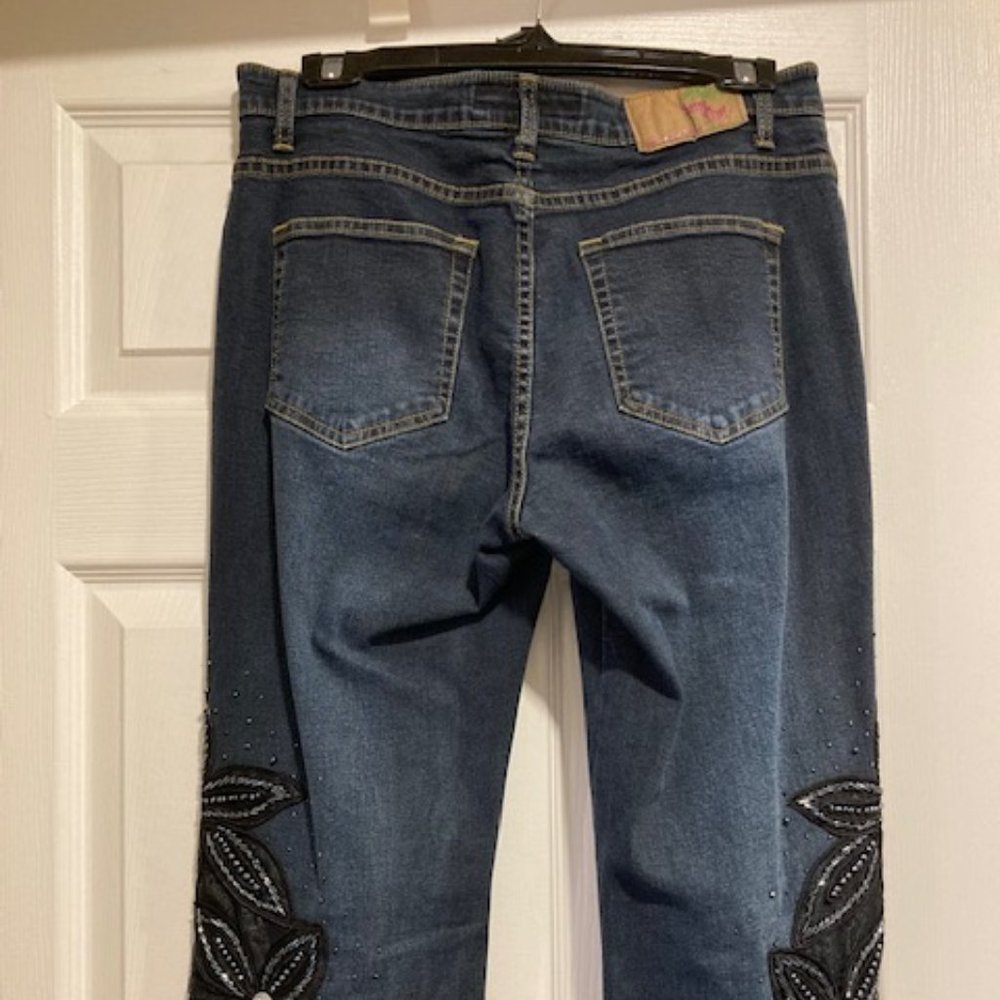 ⭐️  2x's Host Pick ⭐️  Sassy Thai Embellished Flare Lace Jeans With Split Leg - Picture 5 of 14